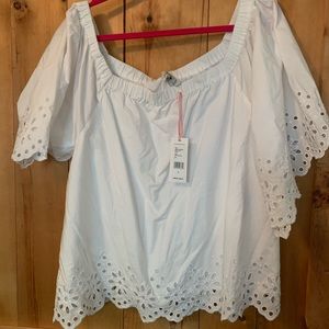 Vineyard vines white off the shoulder top